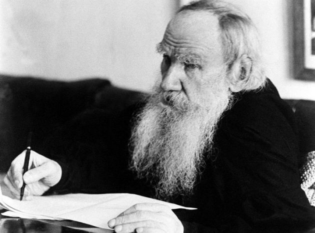 Лев Толстой, русский писатель и мыслитель