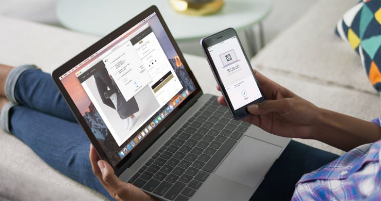 Как пользоваться Apple Pay на iphone 8?